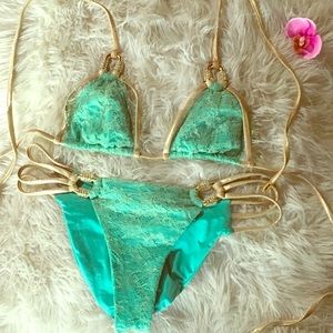 COPY - Beach Bunny MADAGASCAR GLAM MiNT trying to find M?